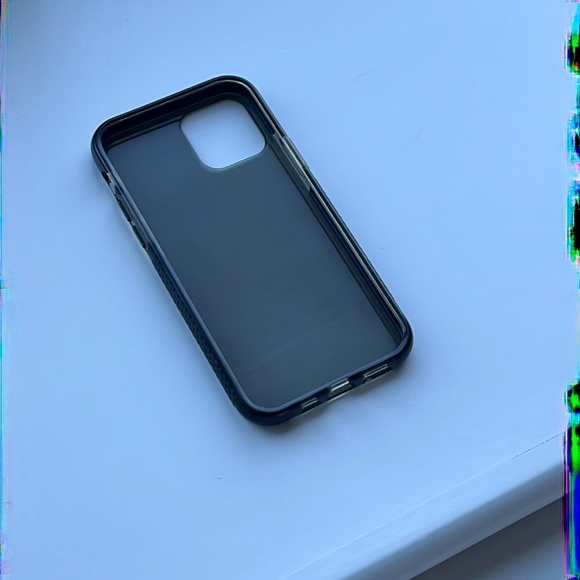 Body Guardz iPhone 12 Body Guardz case clear black - Picture 2 of 7